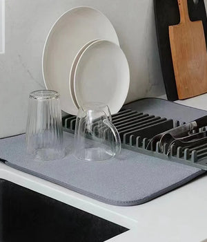 Multifunctional Foldable Kitchenware Drainer Pad