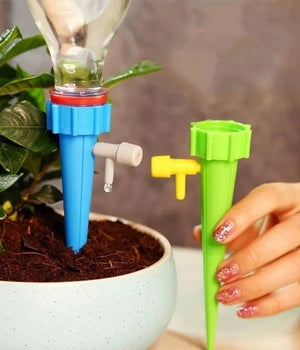 Auto Water Dripper Gardening Tools (Set of 2)